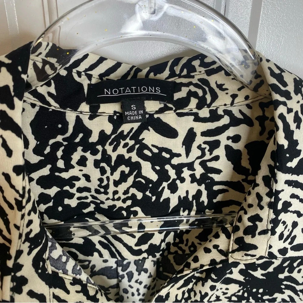 Notations Long Sleeve Collared Button Down Animal Print Black & Beige Bl⦠- Picture 4 of 7